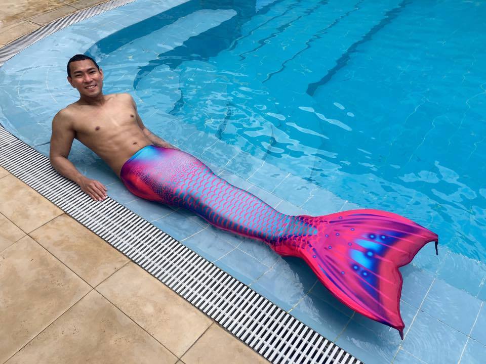 Mermaid-Tail-Factory-fabric-tail
