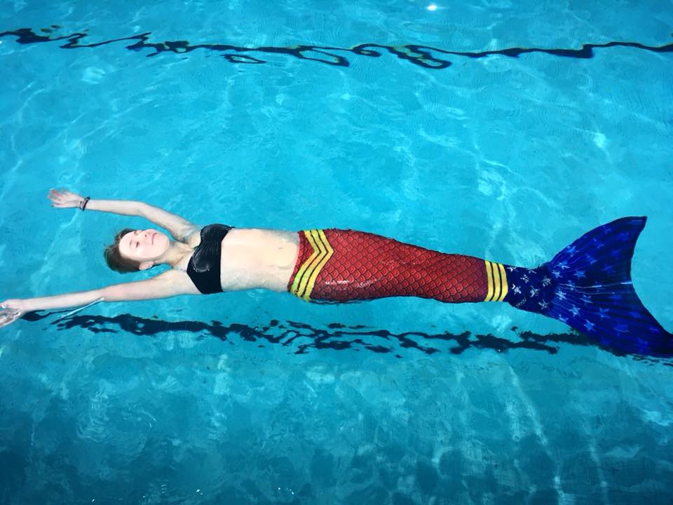 suntails-fabric-tail-Mermaid-Mari