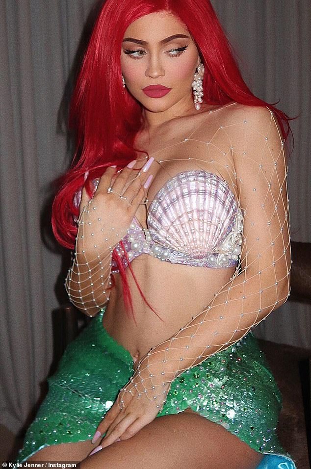 Kylie-Jenner-Ariel-3